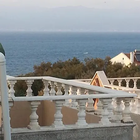 בית הארחה Havuzlu Bahceli Yazlik Ören